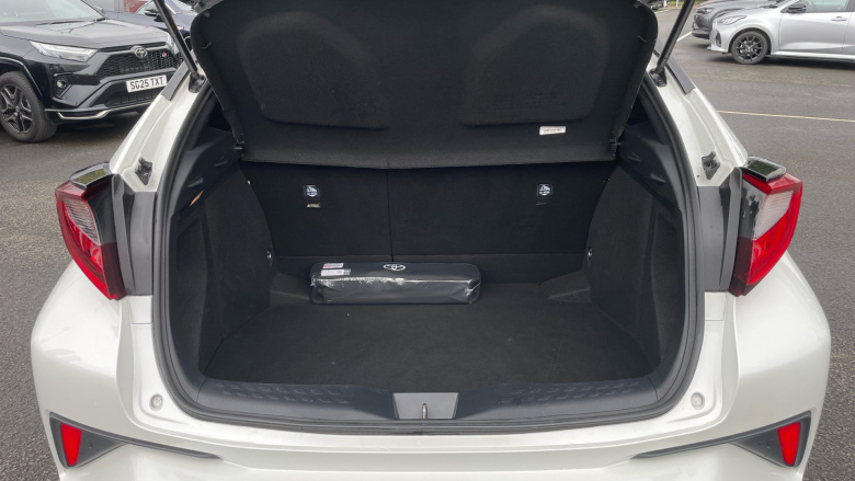 Toyota C-HR 1.8 Hybrid Design 5dr CVT Hybrid Hatchback